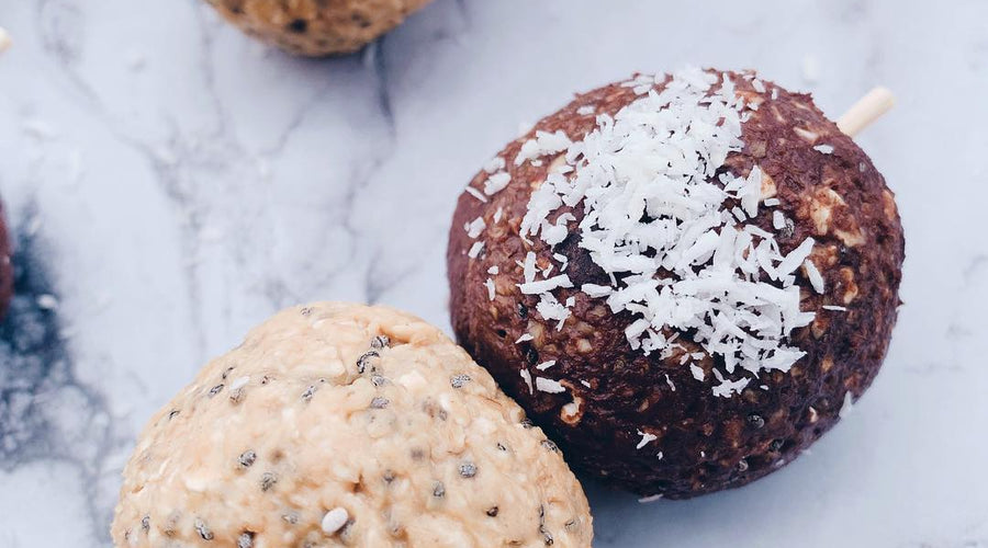 Gut-Healthy Chocolate & Vanilla Prebiotic-Fiber Bliss Balls!