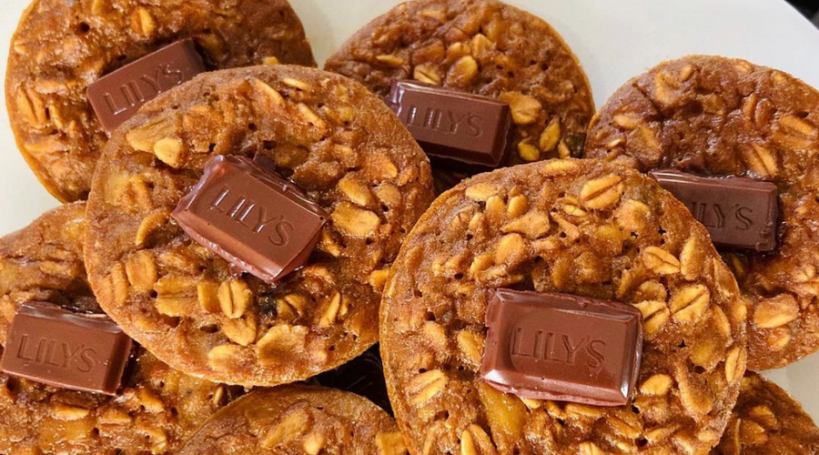 Prebiotic Fiber Flourless Pumpkin Banana Chocolate Chip Muffins