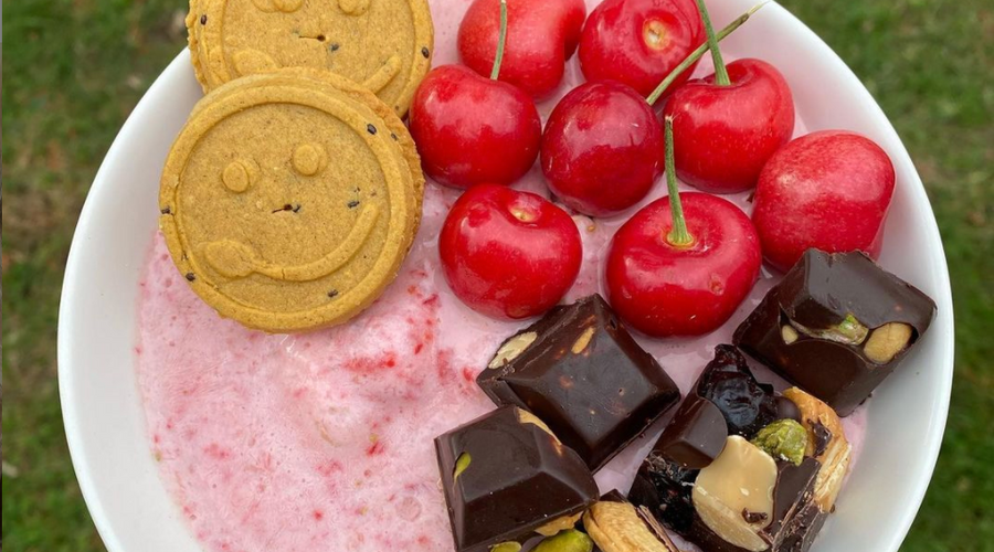 Prebiotic Fiber Strawberry & Cherry Nicecream